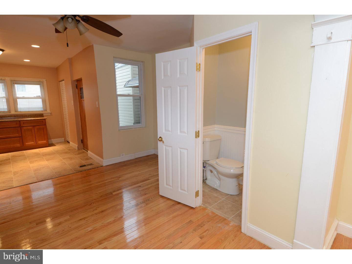 1047 Flanders Road Philadelphia, PA 19151 - Photo 9 of 25 Gallery Image 9