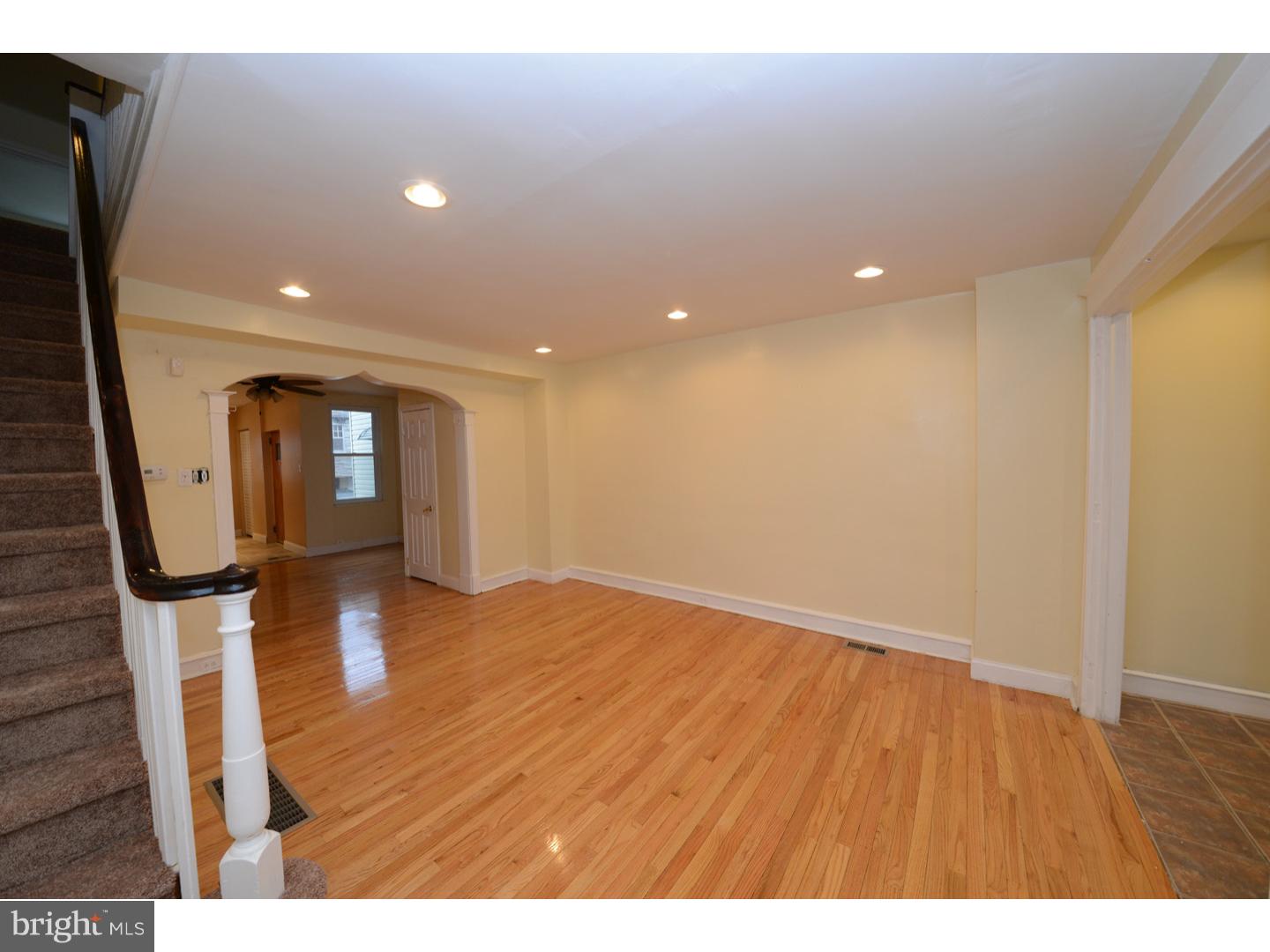 1047 Flanders Road Philadelphia, PA 19151 - Photo 10 of 25 Gallery Image 10