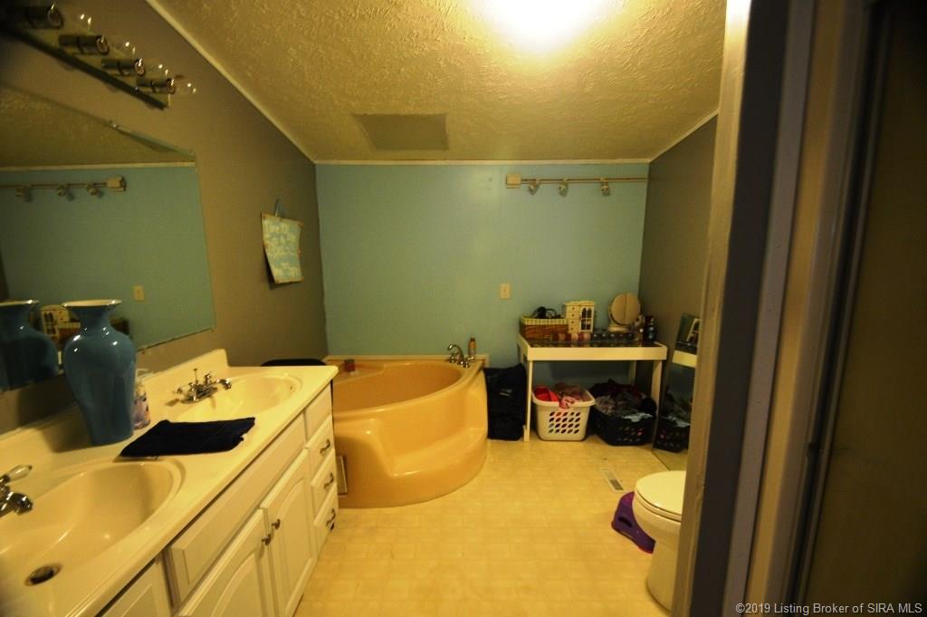 13841 West Polk Road Lexington, IN 47138 - Photo 21 of 41 Gallery Image 21