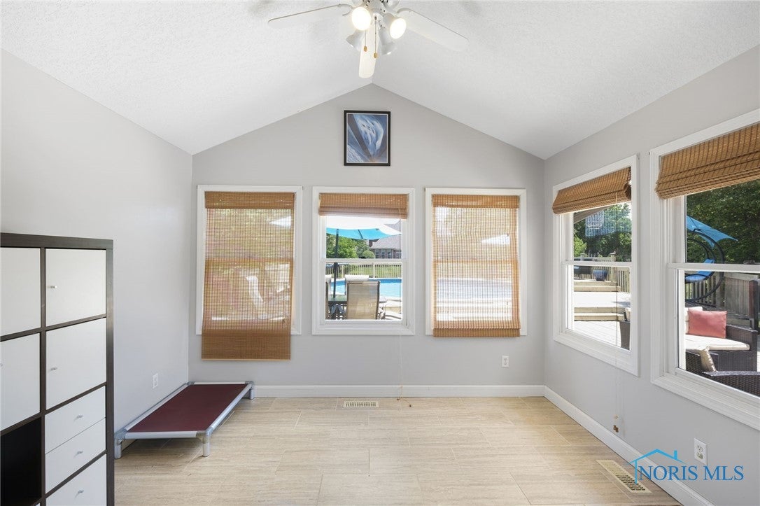 401 Fox Run Road Findlay, OH 45840 - Photo 19 of 48 Sun Room