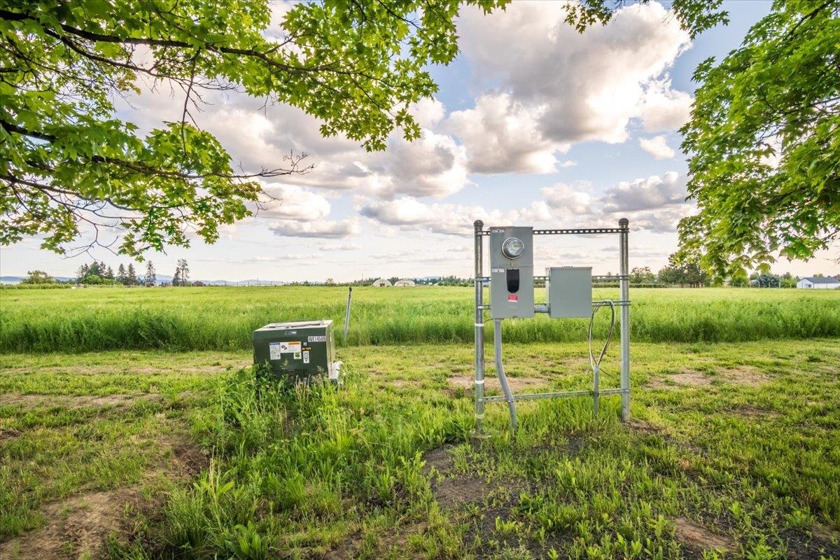 Nka East Day Mt Spokane Road, Unit GREEN BLUFF Mead, WA 99021 - Photo 7 of 16