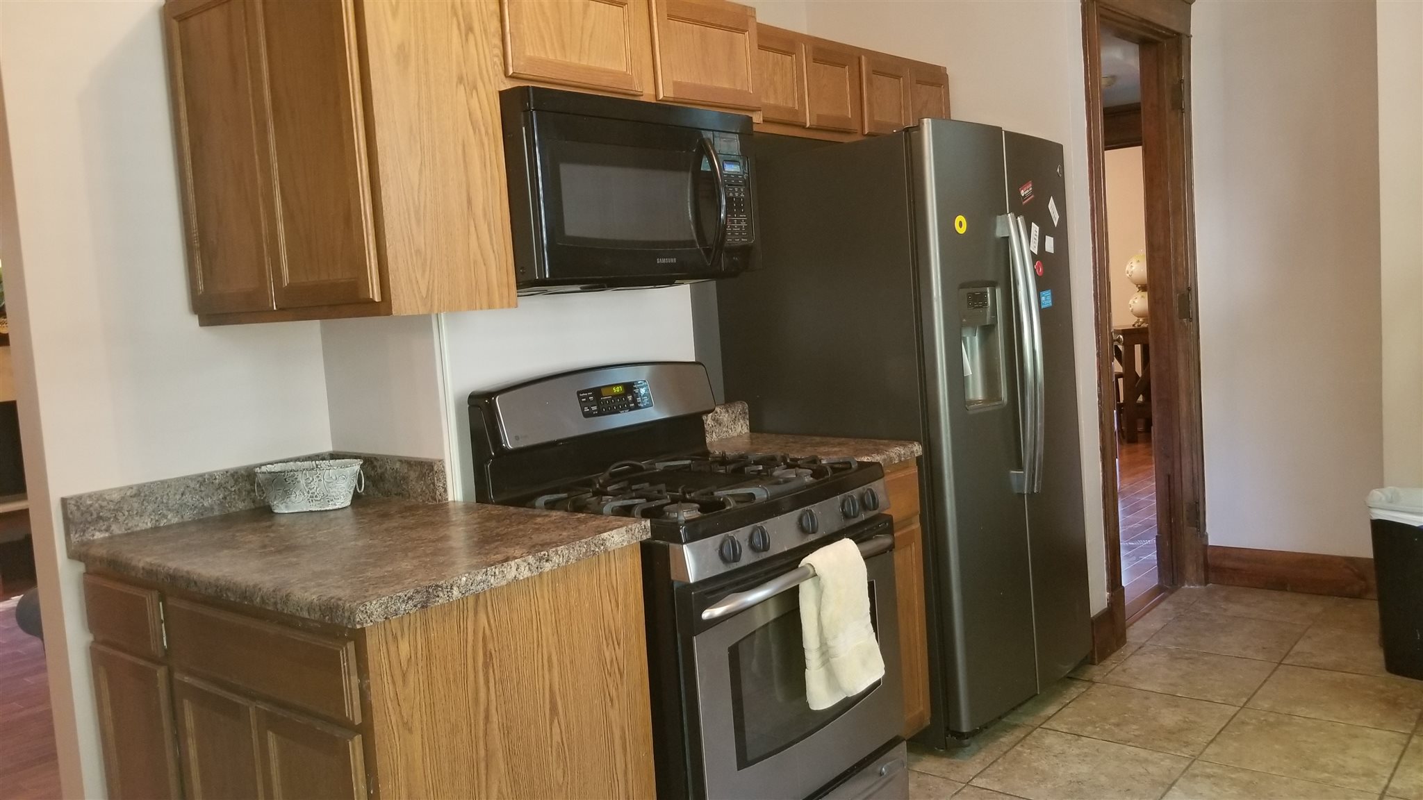 128 North Douglas Avenue Springfield, IL 62702 - Photo 17 of 28 Gallery Image 17