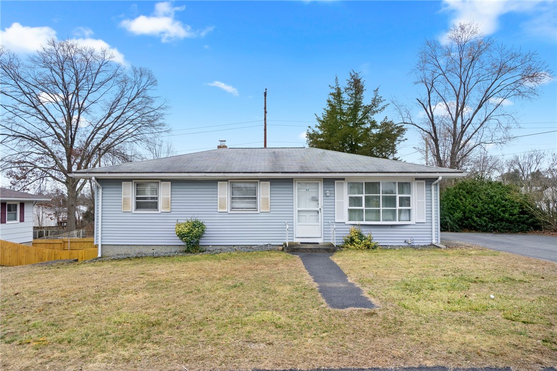 47 Mayfair Road Cumberland, RI 02864 - Photo 1 of 29