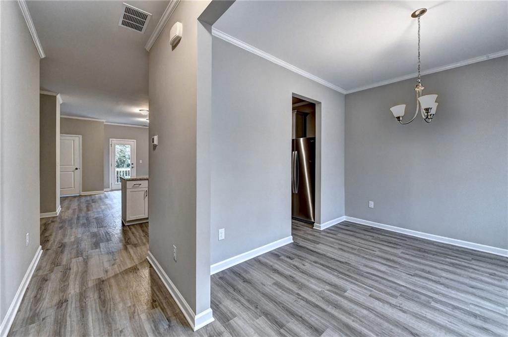 2776 Laurel Ridge Circle East Point, GA 30344 - Photo 6 of 47