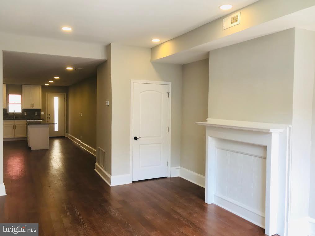 1517 West Ritner Street Philadelphia, PA 19145 - Photo 4 of 28 Wood floors throughout