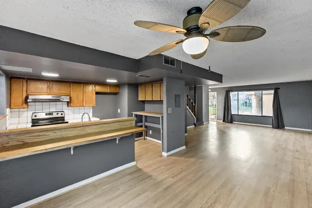 $225,000 | 5188 East Ashlan Avenue, Unit 128, Fresno, CA 93727