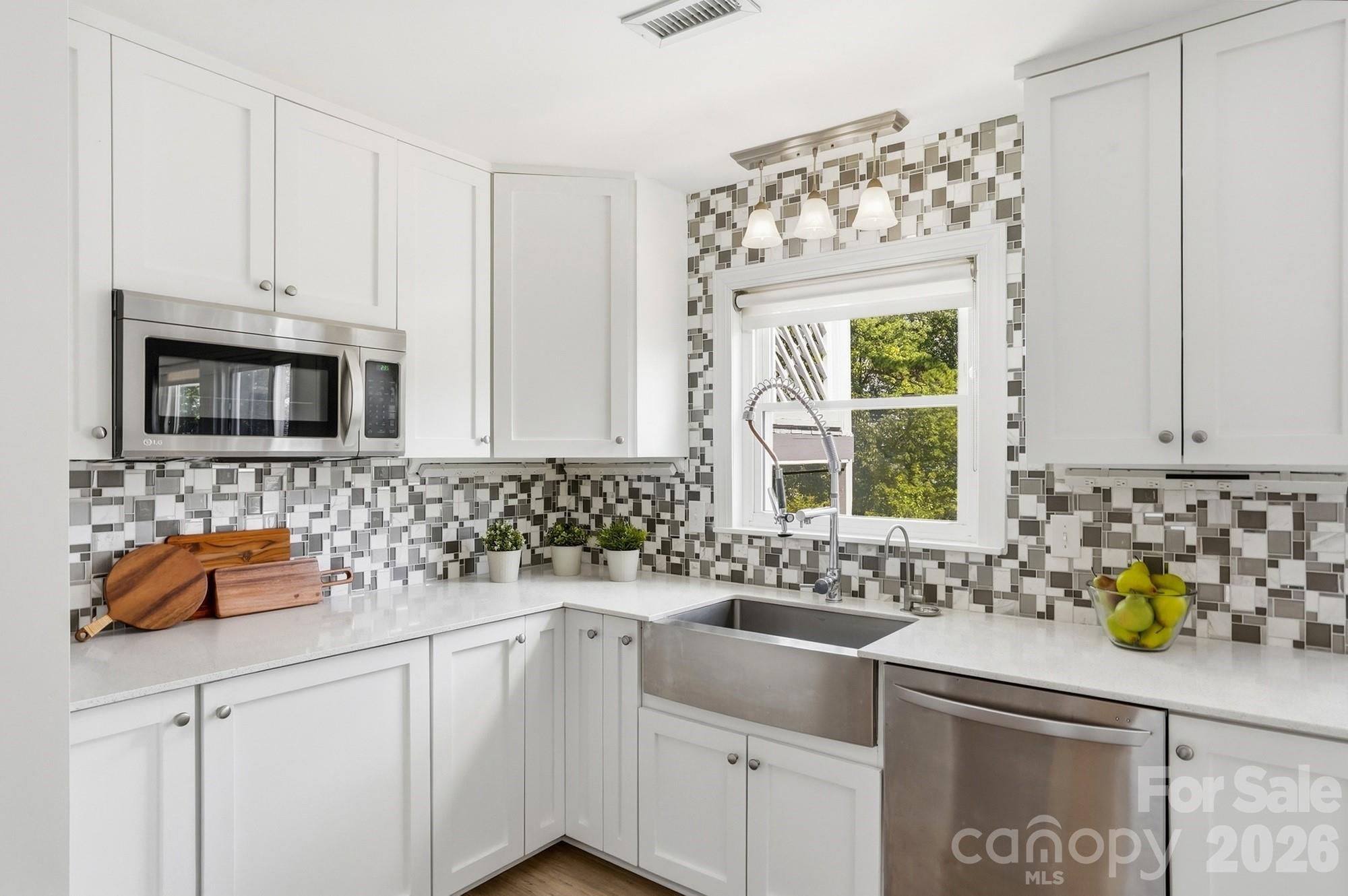 3022 Point Clear Drive Tega Cay, SC 29708 - Photo 12 of 44 Gallery Image 12