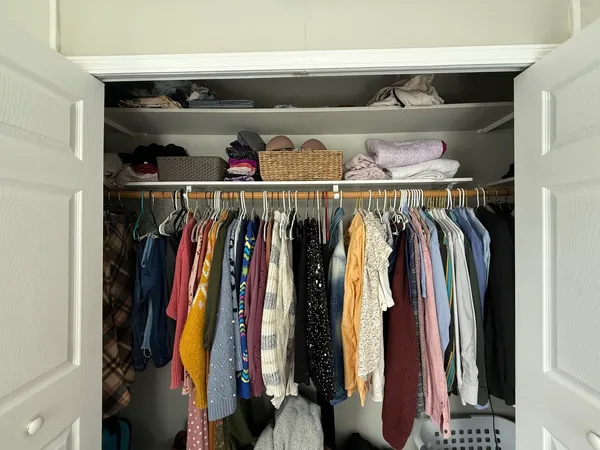 $2,400 | 1107 Bristol Avenue, Westchester, IL 60154