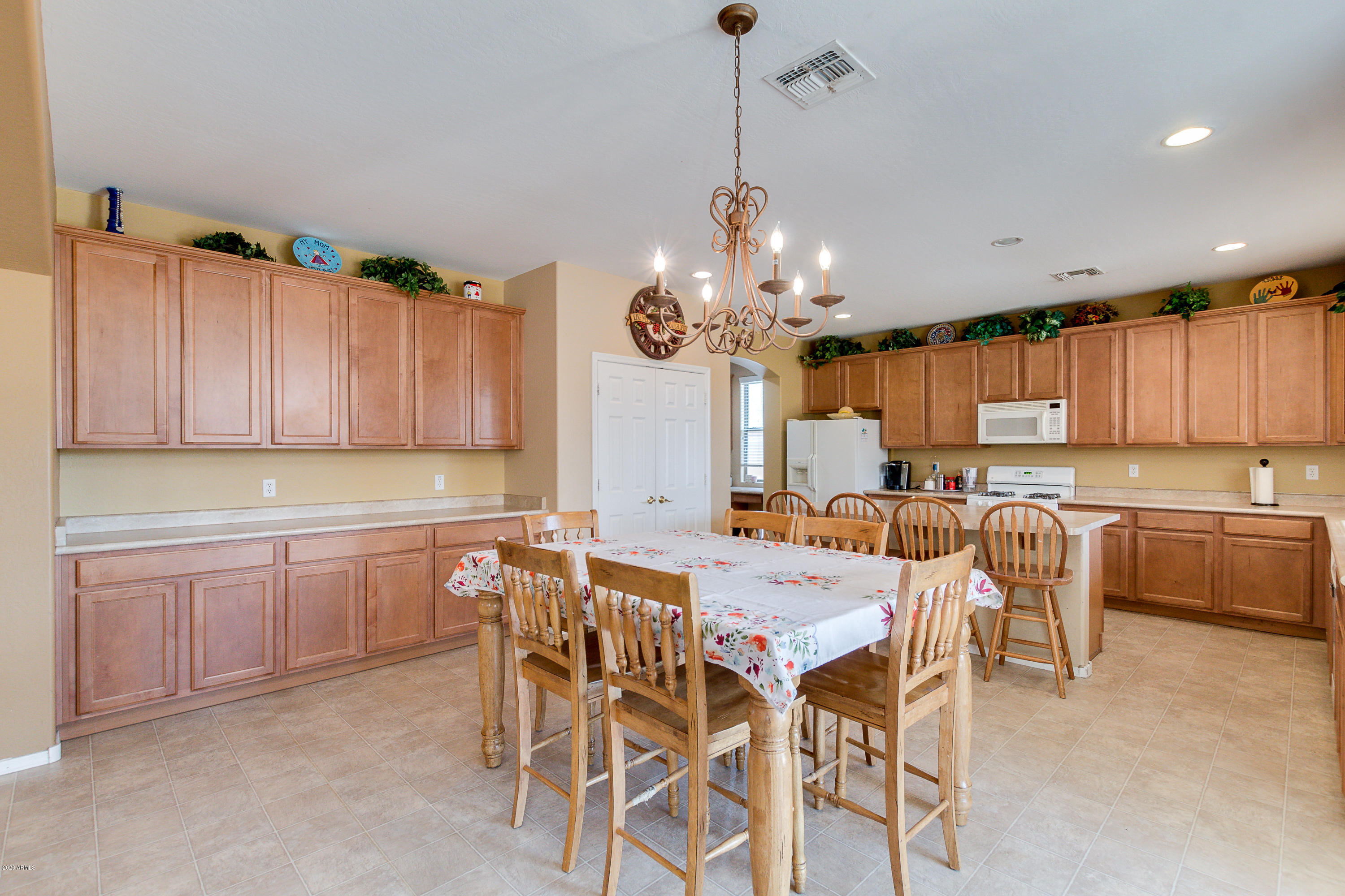 13629 West Redfield Road Surprise, AZ 85379 - Photo 12 of 58 12-Redfield