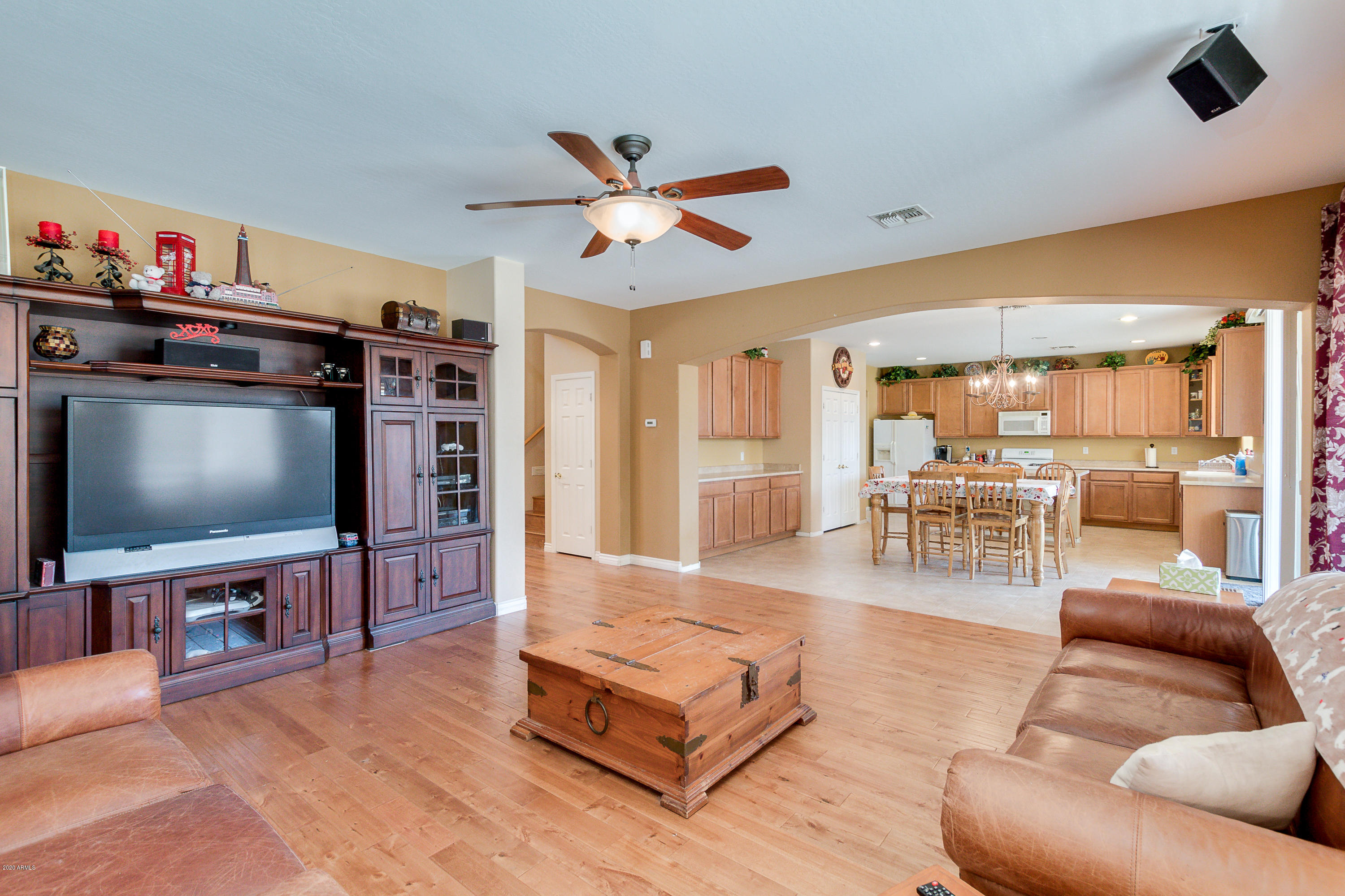 13629 West Redfield Road Surprise, AZ 85379 - Photo 9 of 58 09-Redfield