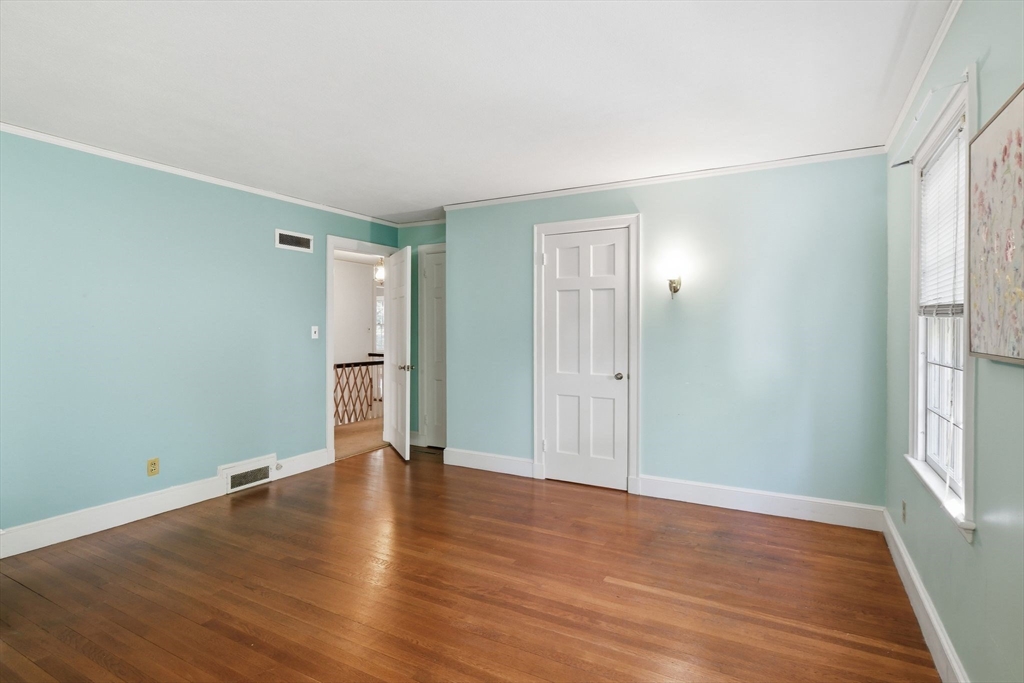 38 Oxford Road Longmeadow, MA 01106 - Photo 27 of 42