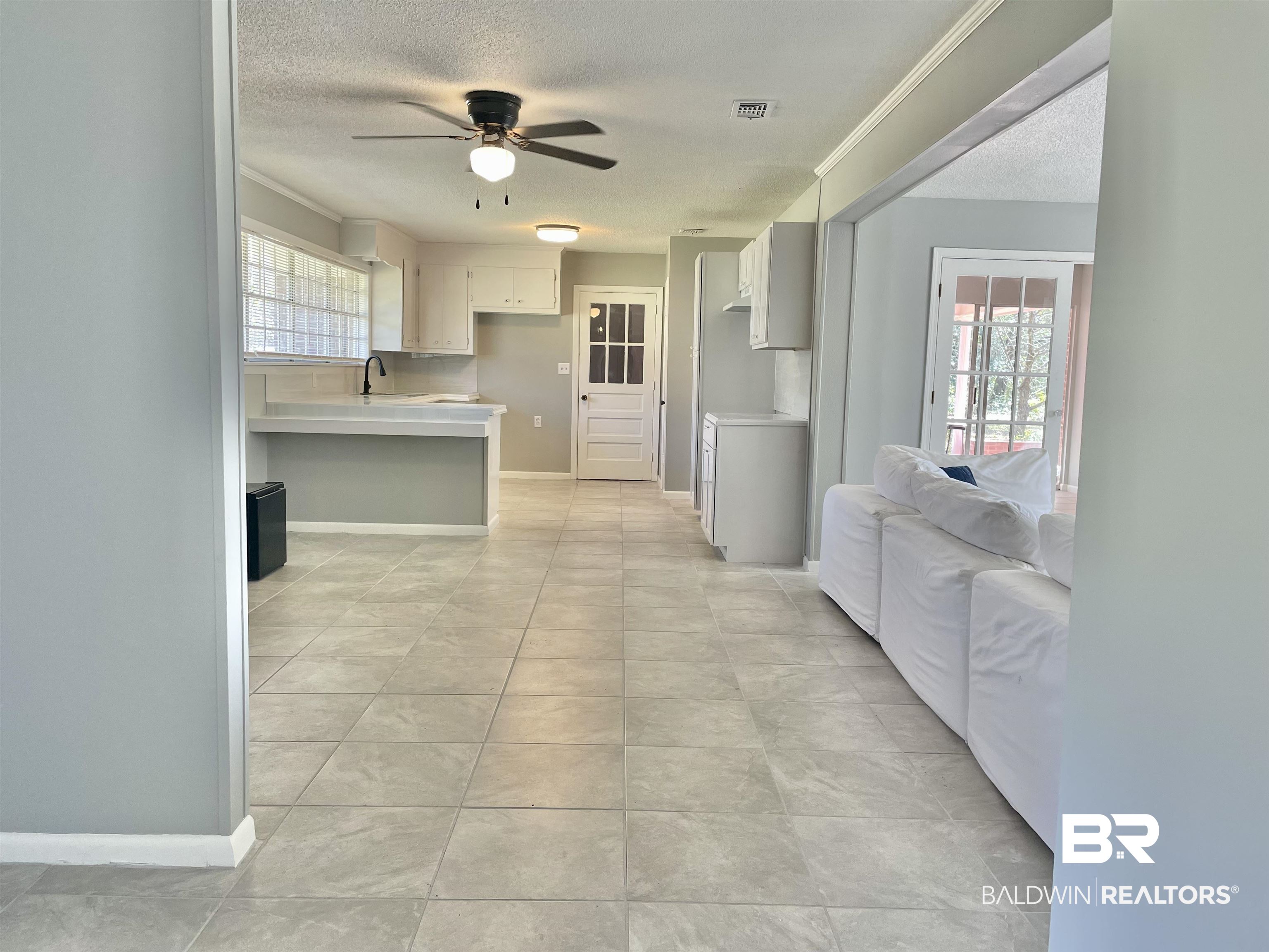 98 White Road Brewton, AL 36426 - Photo 10 of 49