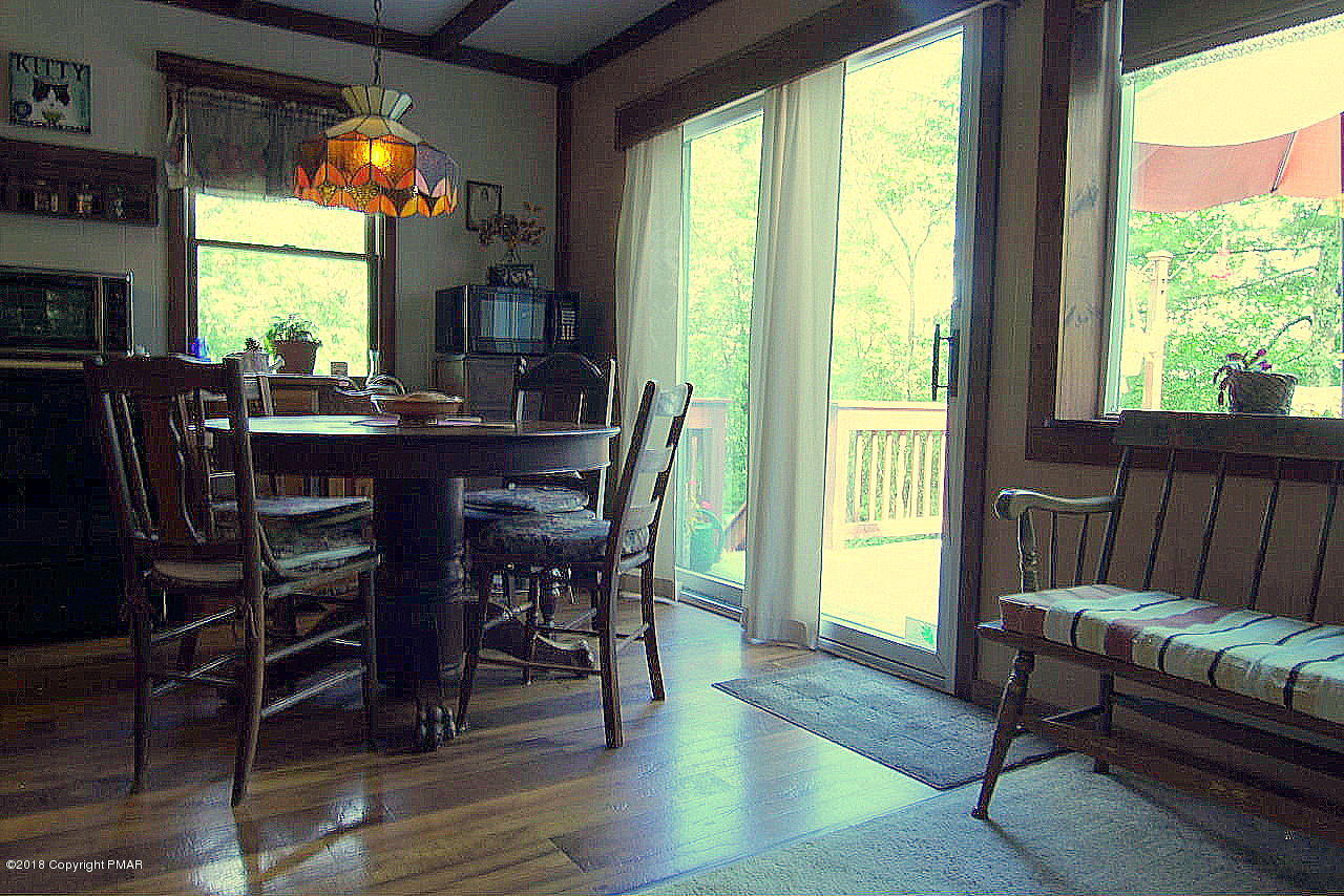 402 Ridge Road Stroudsburg, PA 18360 - Photo 11 of 41 13