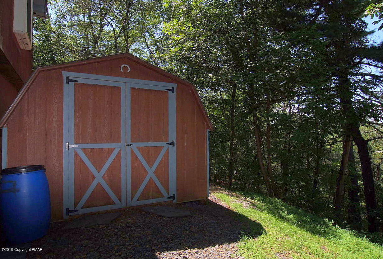 402 Ridge Road Stroudsburg, PA 18360 - Photo 34 of 41 37a