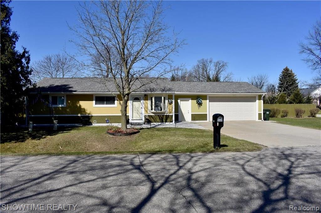 2350 Gerald Avenue Rochester Hills, MI 48307 - Photo 1 of 24