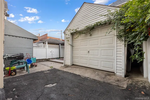 $1,450,000 | 54-08 92nd Street | Elmhurst