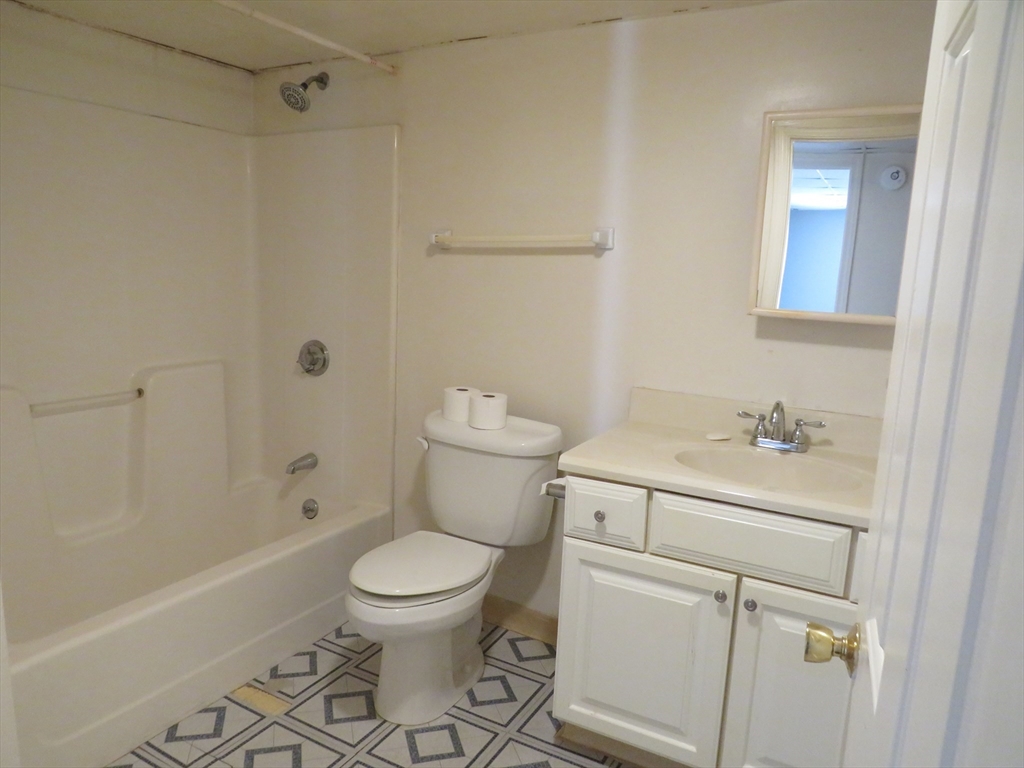 505 Washington Street, Unit 1 Canton, MA 02021 - Photo 5 of 5