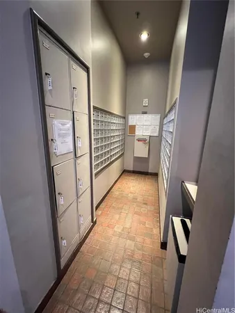 $2,200 | 2100 Date Street, Unit 802, Honolulu, HI 96826