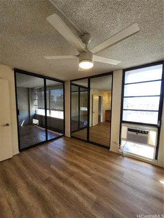 $2,200 | 2100 Date Street, Unit 802, Honolulu, HI 96826