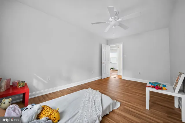 $915,000 | 575 West Valley Road, Wayne, PA 19087