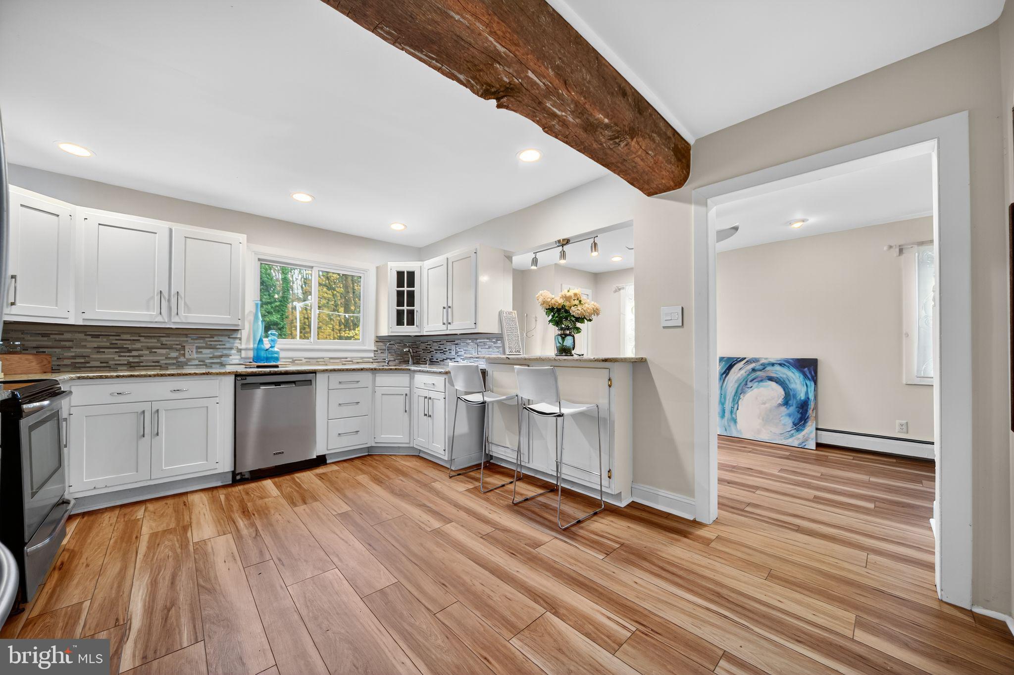 575 West Valley Road Wayne, PA 19087 - Photo 5 of 36