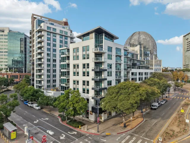 $489,900 | 206 Park Boulevard, Unit 307, San Diego, CA 92101