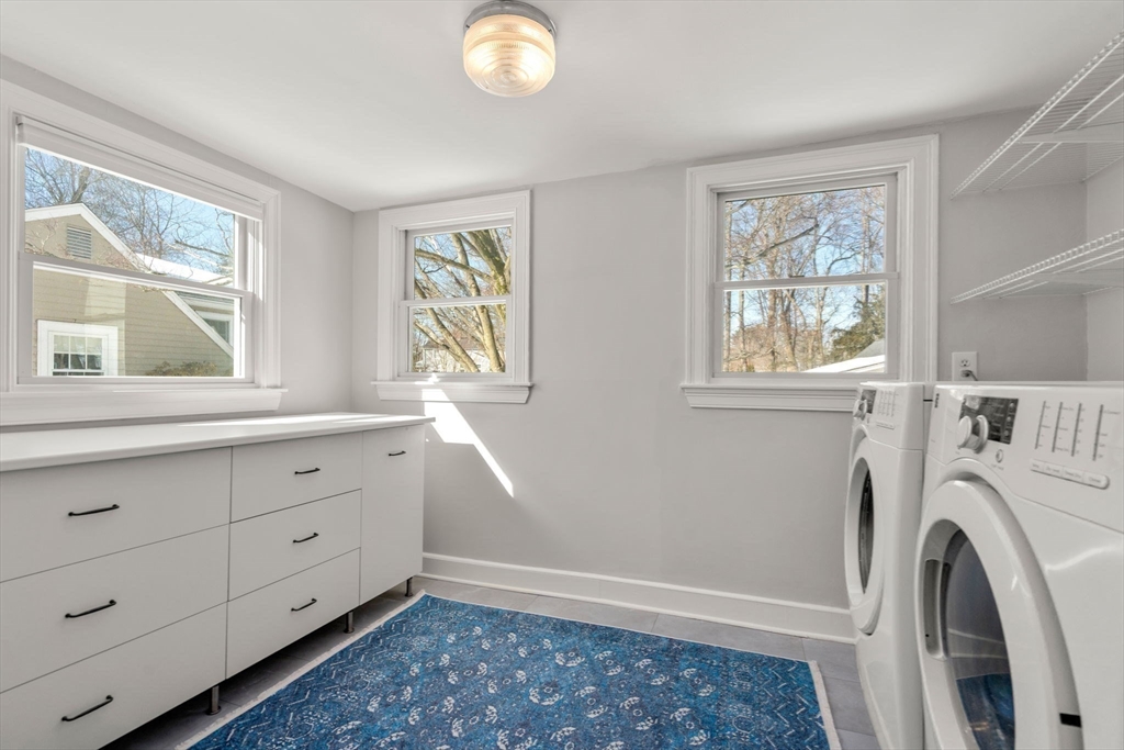 103 Oak Street Reading, MA 01867 - Photo 24 of 35