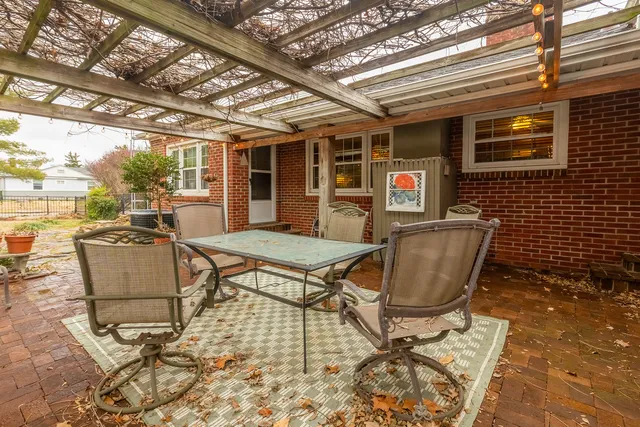 $205,000 | 205 North Horrell Avenue, West Frankfort, IL 62896