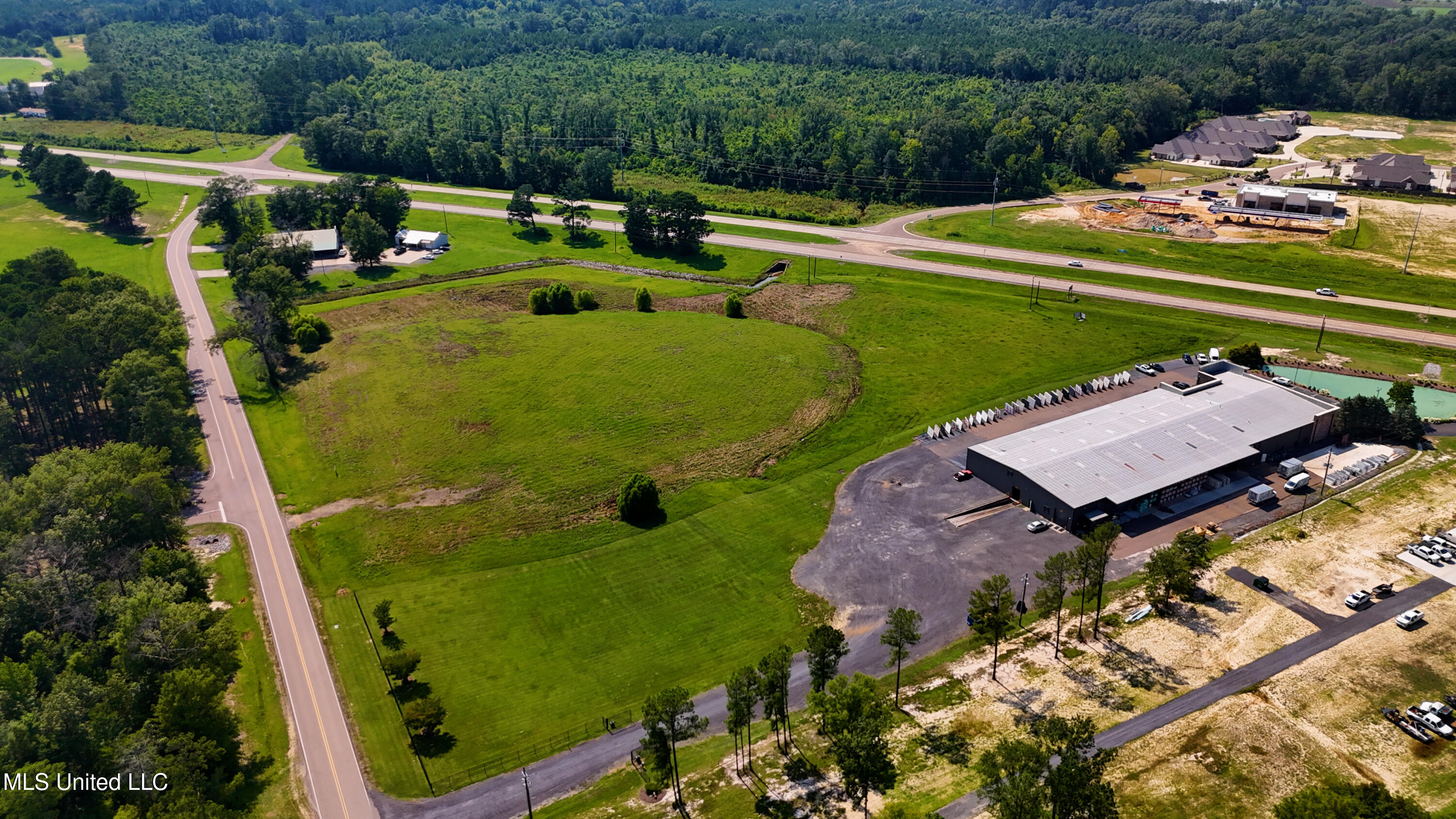 DJI_20250707155952_0882_D.00_00_24_25.St