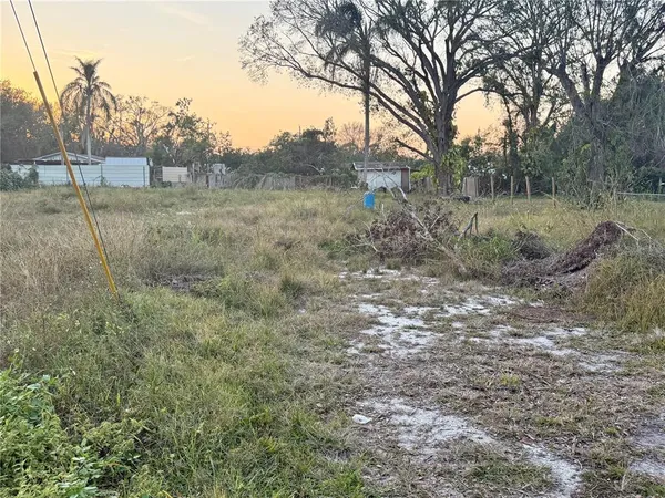 $84,000 | 3128 12th St Court East, Bradenton, FL 34208