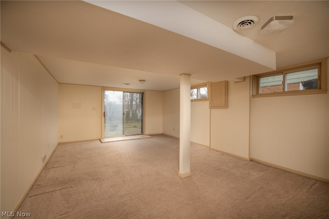 423 Abbyshire Road Akron, OH 44319 - Photo 19 of 20 Gallery Image 19