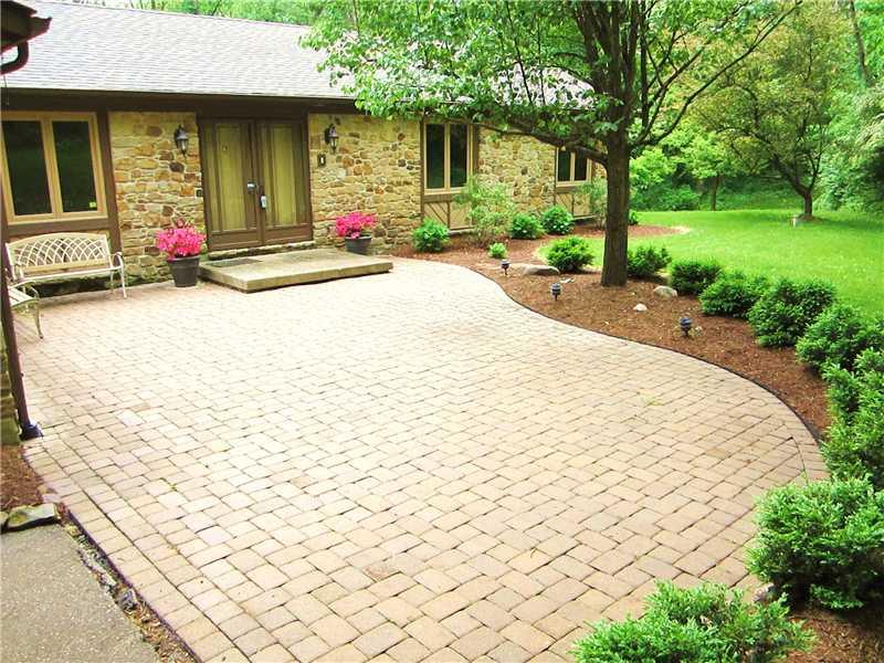 8224 Mud Creek Road Indianapolis, IN 46256 - Photo 1 of 19