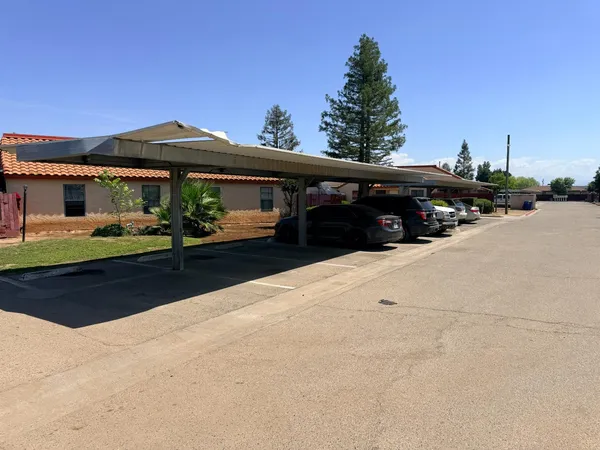 $684,900 | 1405 East Cypress Avenue, Unit 109, Reedley, CA 93654