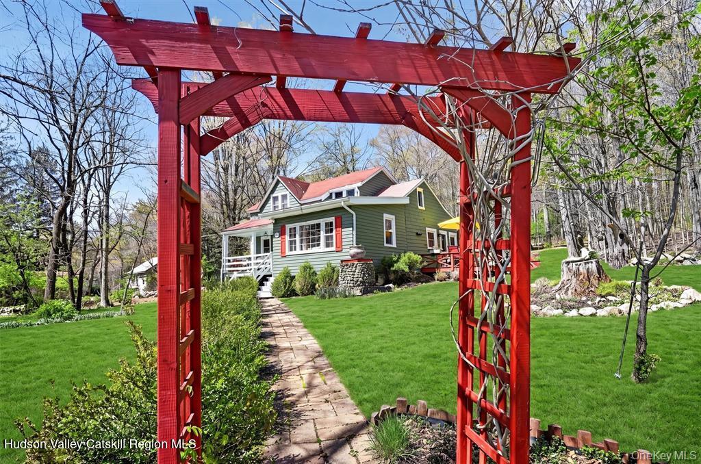 217 Church Road Pine Bush, NY 12566 - Photo 4 of 47 4