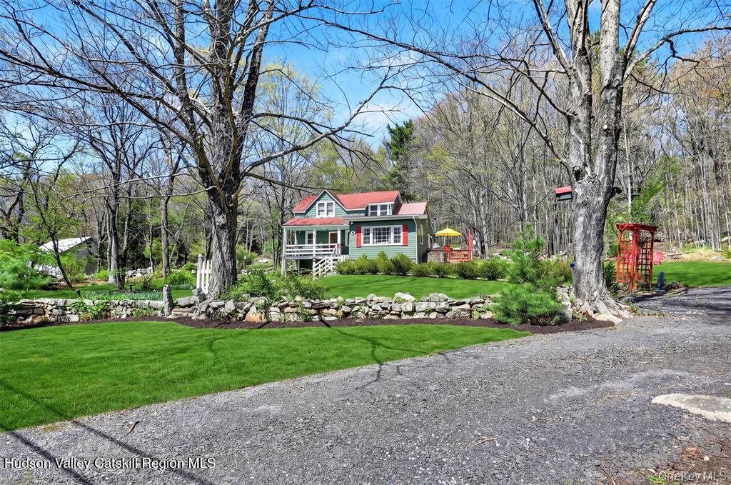 217 Church Road Pine Bush, NY 12566 - Photo 5 of 47 5