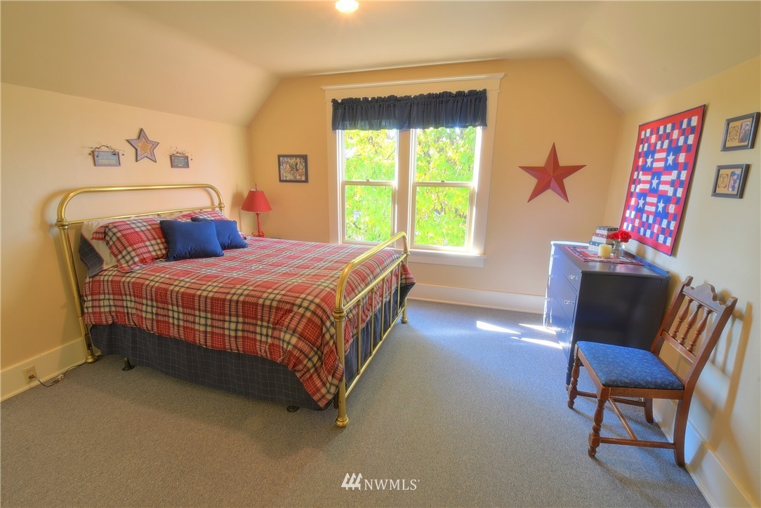 589 East Badger Road Lynden, WA 98264 - Photo 14 of 25 Gallery Image 14