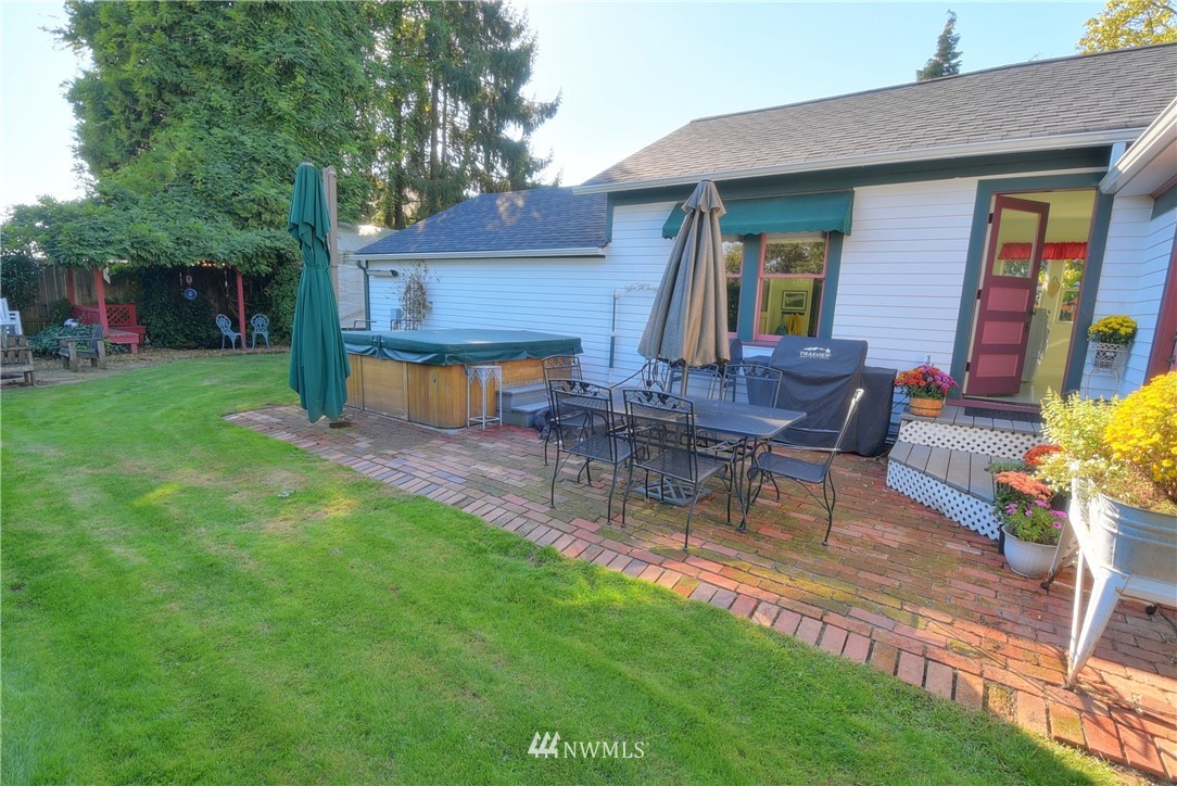 589 East Badger Road Lynden, WA 98264 - Photo 23 of 25 Gallery Image 23