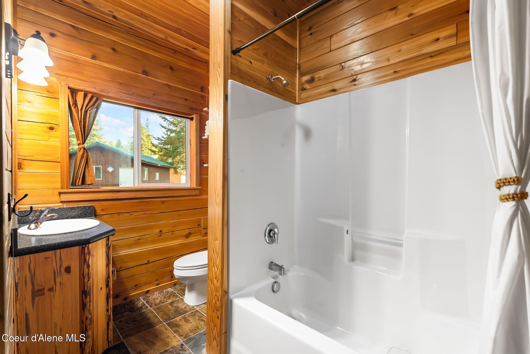 6693 River Road Clark Fork, ID 83811 - Photo 25 of 86 25_DSC00291