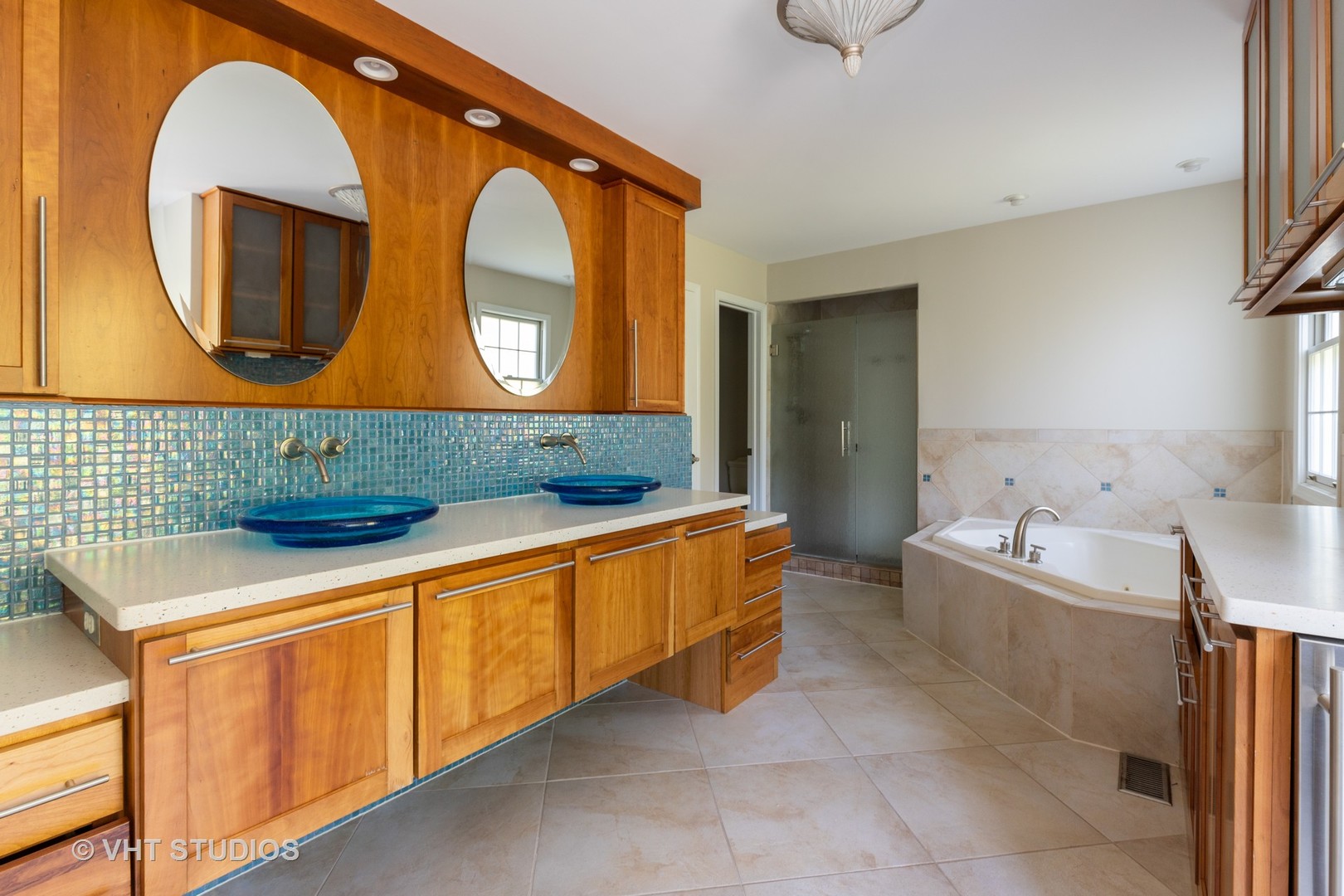 451 Cross Road Gurnee, IL 60031 - Photo 8 of 12 Gallery Image 8
