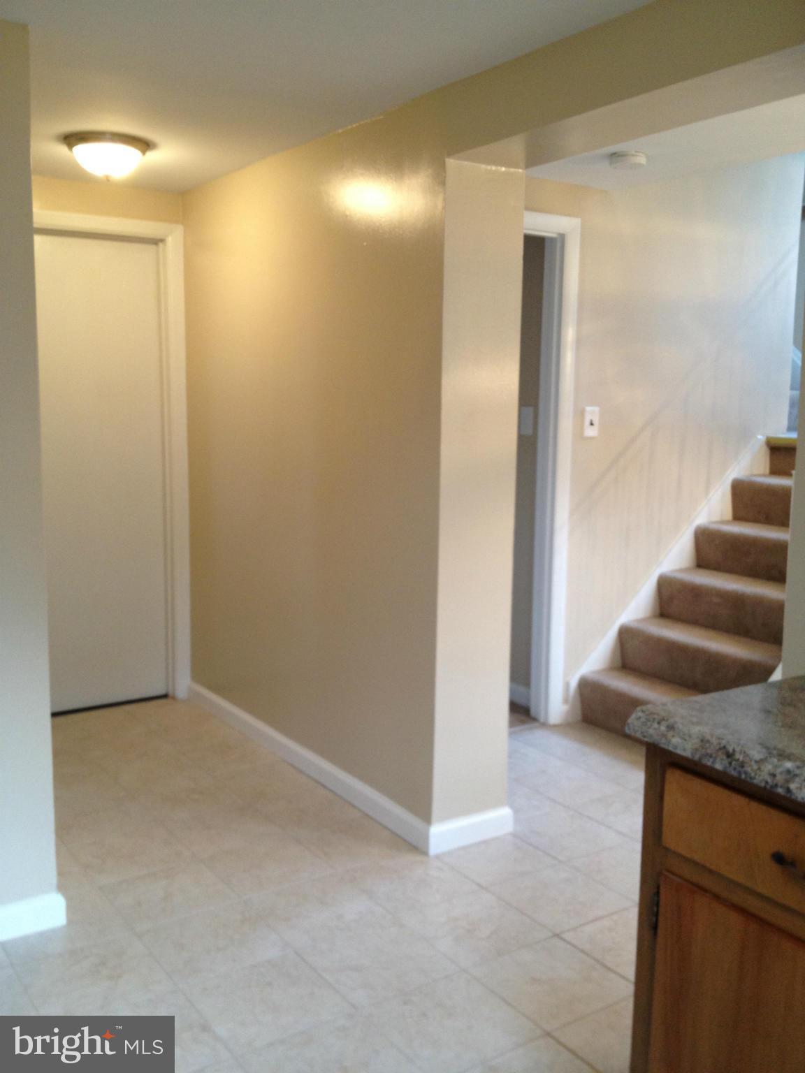 15115 Alaska Road Woodbridge, VA 22191 - Photo 5 of 18 Kitchen