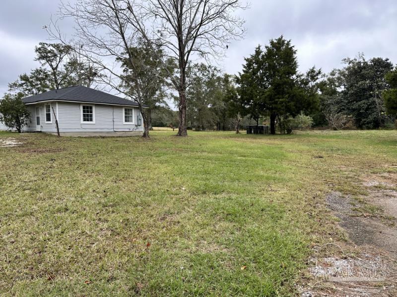 2720 Victor Road McDavid, FL 32568 - Photo 11 of 29 Gallery Image 11