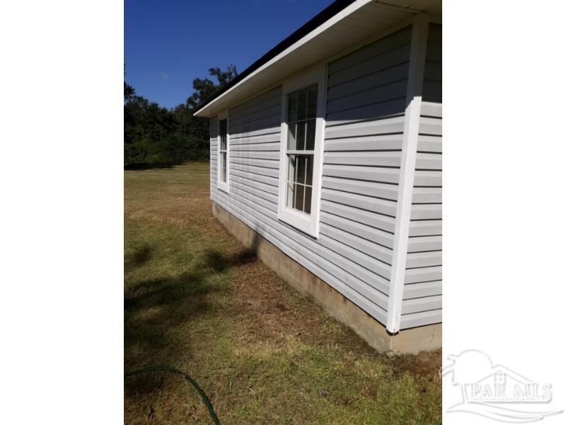 2720 Victor Road McDavid, FL 32568 - Photo 8 of 29 Gallery Image 8