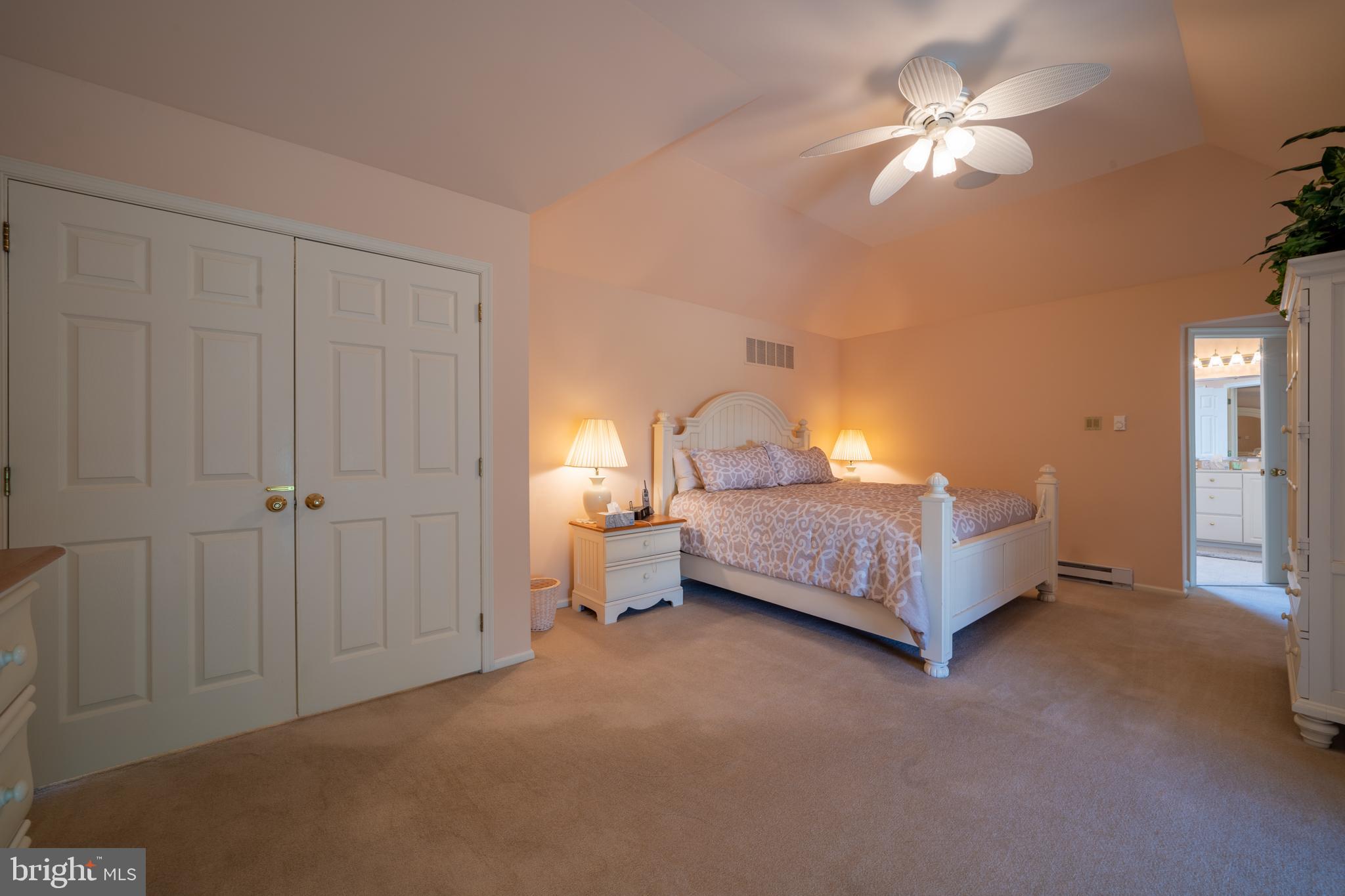 122 Statesman Road Chalfont, PA 18914 - Photo 38 of 54 Master Suite
