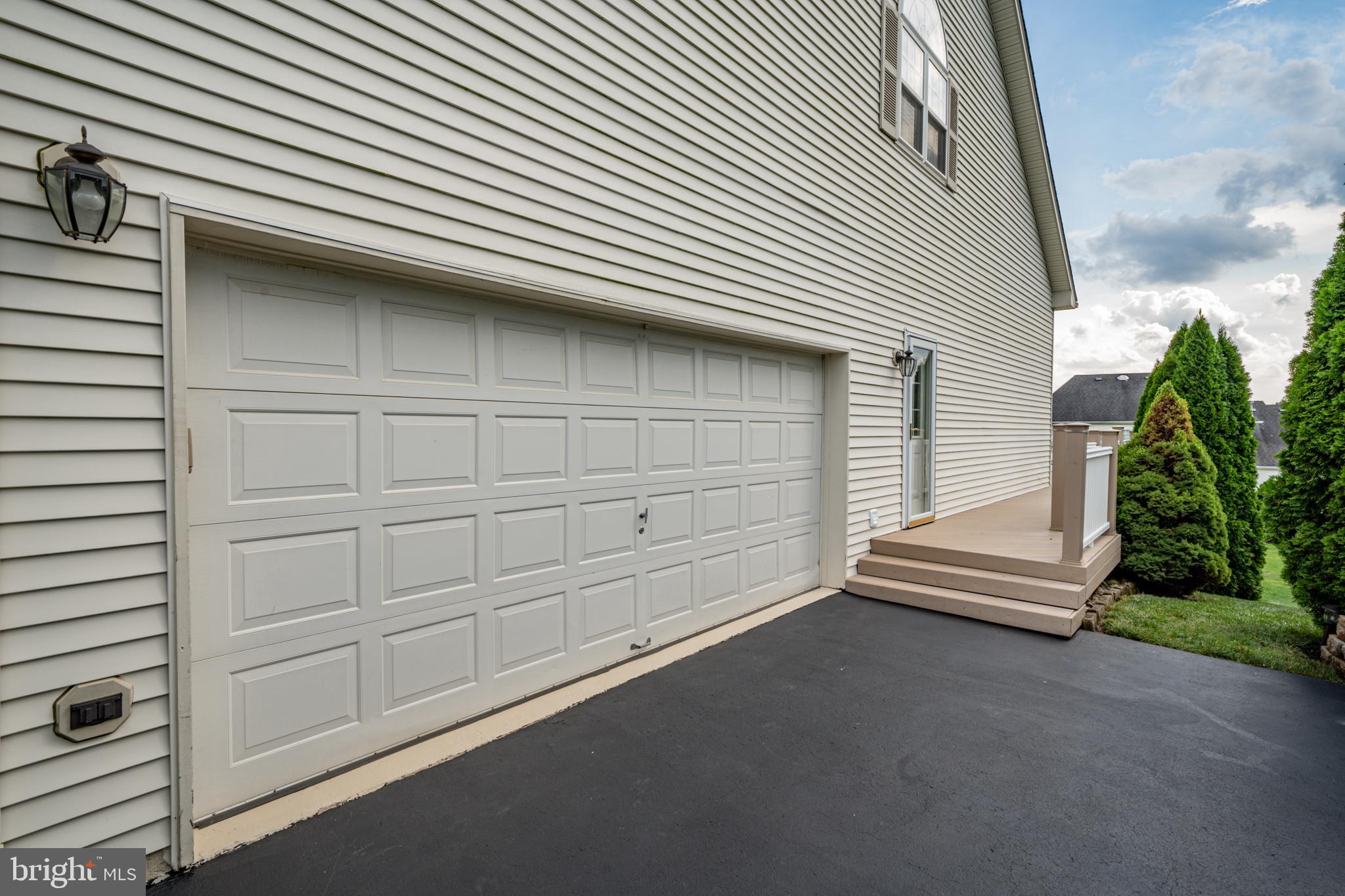 122 Statesman Road Chalfont, PA 18914 - Photo 5 of 54 Gallery Image 5