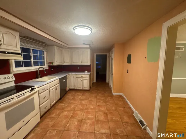 $270,000 | 81 Lancaster Road, Bristol, CT 06010