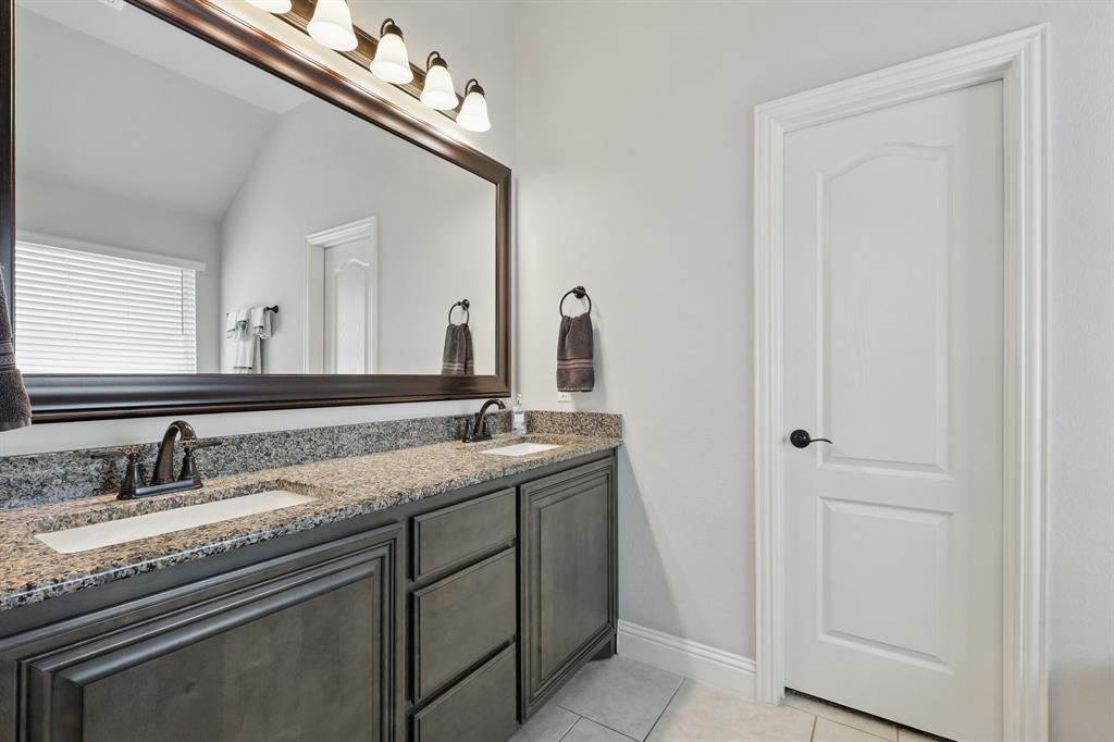 1115 Wyndbrook Drive Justin, TX 76247 - Photo 21 of 32