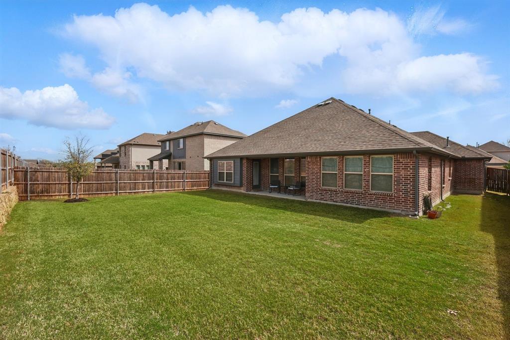 1115 Wyndbrook Drive Justin, TX 76247 - Photo 29 of 32