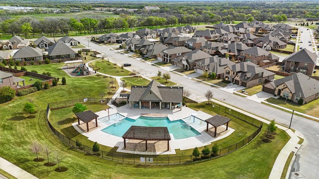 1115 Wyndbrook Drive Justin, TX 76247 - Photo 30 of 32