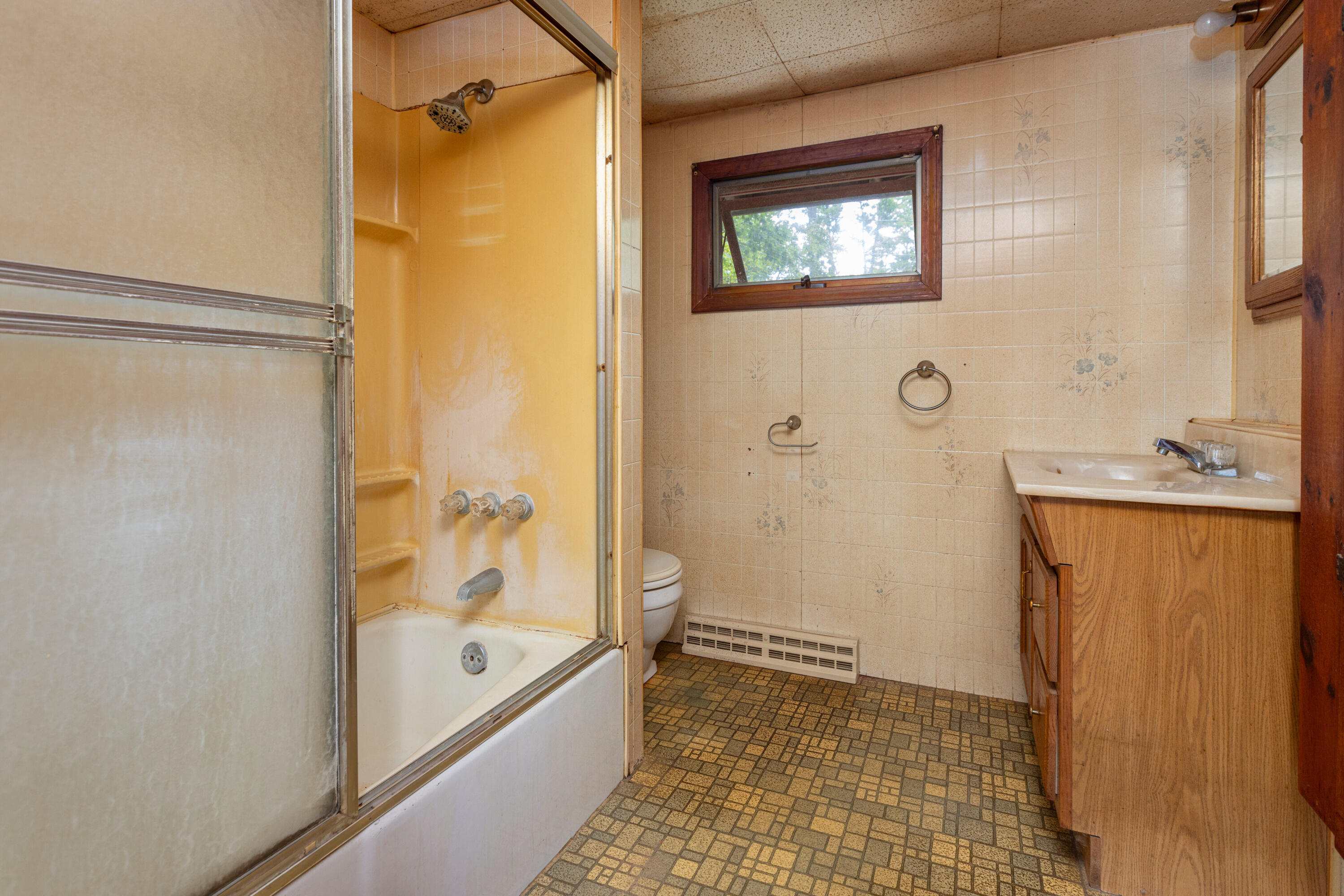 67 Bonny Eagle Pond Road Standish, ME 04084 - Photo 18 of 29 67 Bonny Eagle Pond Rd-print-018-016-Ful