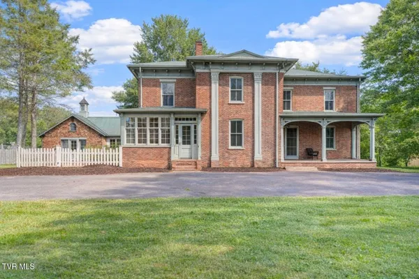 $763,900 | 275 Chuckey U M C Road, Chuckey, TN 37641